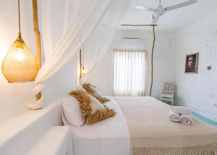 Hotel Guru Art Canggu