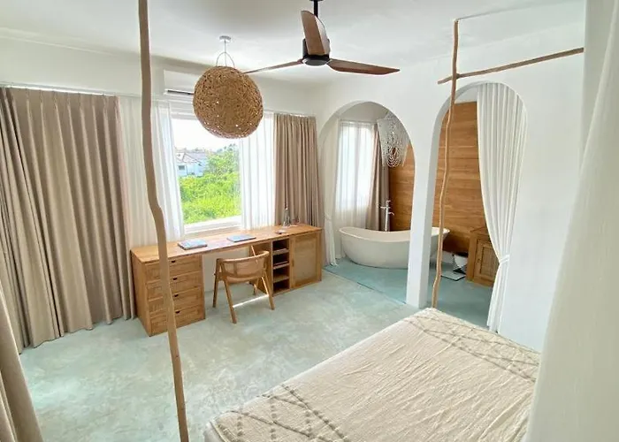 Guru Art Hotel